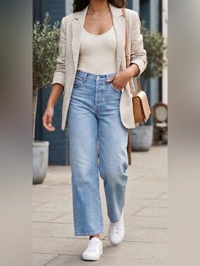 Levi's Light Blue Jeans